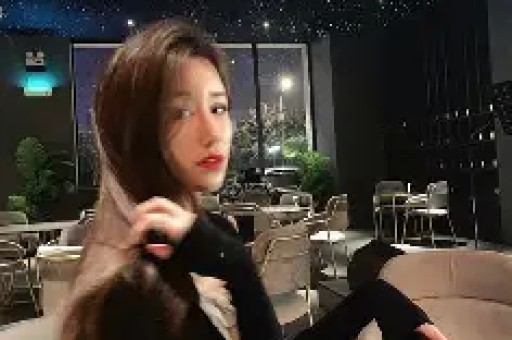 不顾央视警告顶风作案与刘涛传出绯闻的杨烁成了“跳梁小丑”