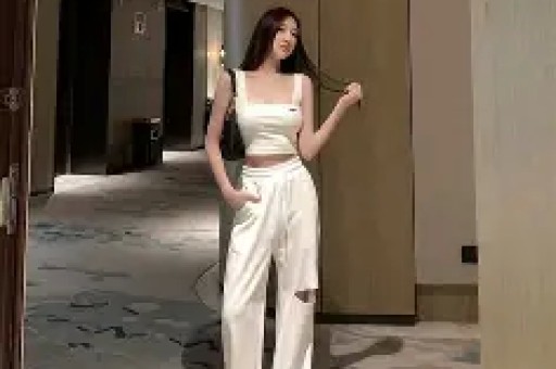 胡歌持股公司涉买卖合同纠纷子公司累计被执行 289 万引关注 胡歌持股公司涉买卖合同纠纷子公司累计被执行 289 万引关注